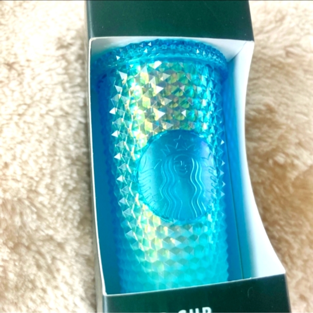 Starbucks New Studded Winter Glacier Gradient Mini Tumbler Cup Keychain